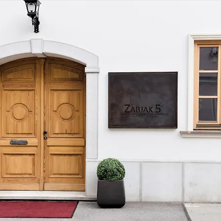 Zabjak5 Apartment Ljubljana